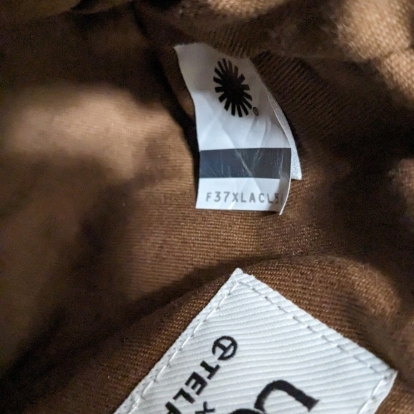 UGG x TELFAR Small Reverse Shopper - Natural - Picture 3 of 5